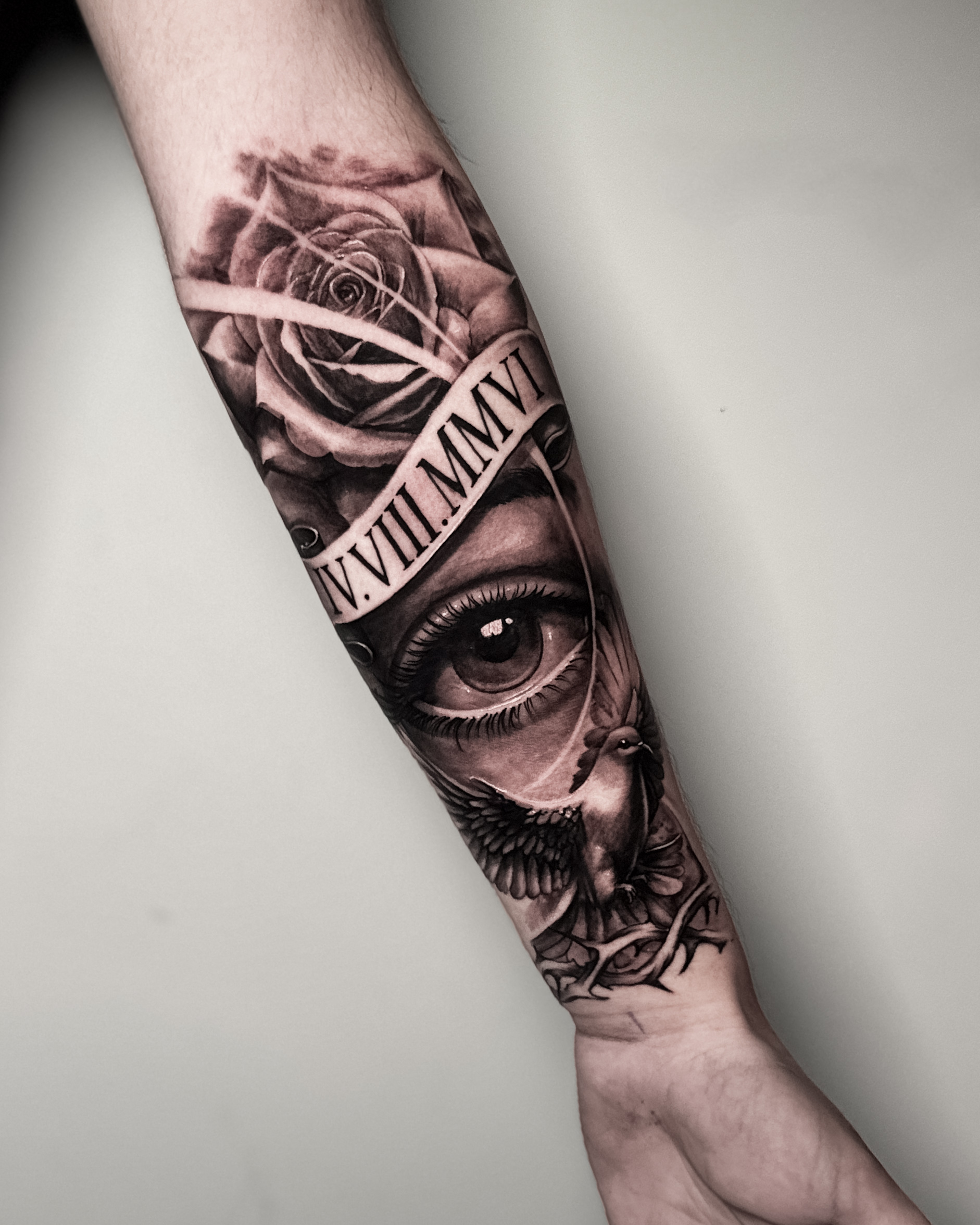 Portfolio photo placeholder 05 — replace with a description of the tattoo